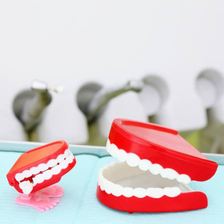 dinți, roșie, maxilar, picioare, dentist Pavel Losevsky - Dreamstime