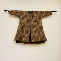 Pixwords Imaginea cu săgeată, săgeți, bluza, maro, haine Tolga Bayraktar (Lotusa)