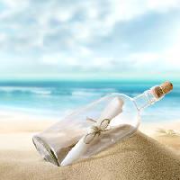 Pixwords Imaginea cu sticlă, mare, nisip, hârtie, ocean Silvae1 - Dreamstime