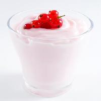 Pixwords Imaginea cu iaurt, Smoothie, roșu, alb, sticla, băutură, struguri Og-vision - Dreamstime